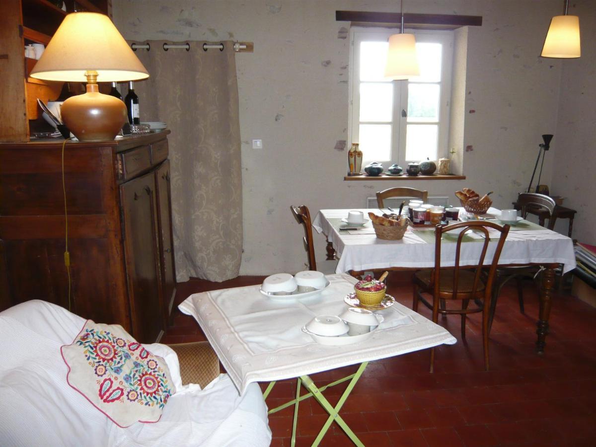 La Thibaude - Livry Bed & Breakfast Livry  Eksteriør bilde