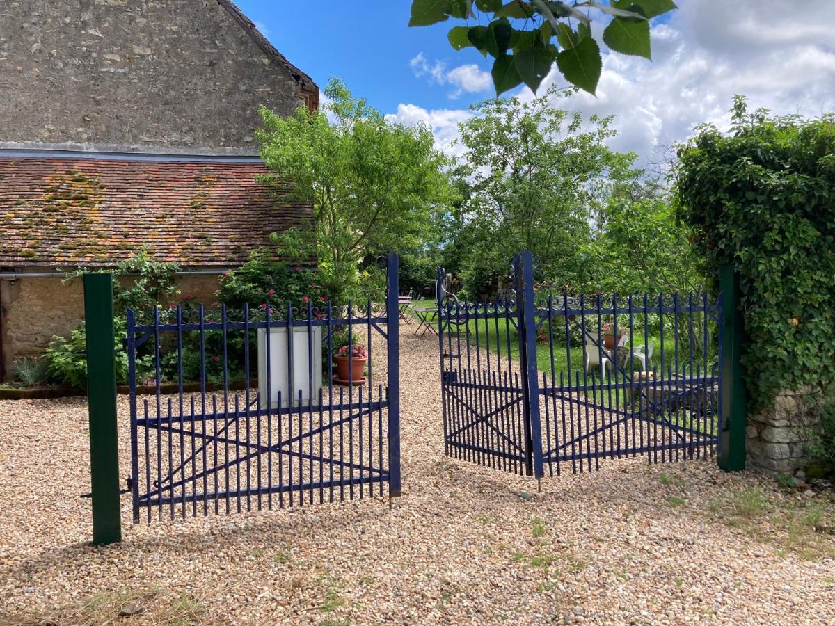 La Thibaude - Livry Bed & Breakfast Livry  Eksteriør bilde